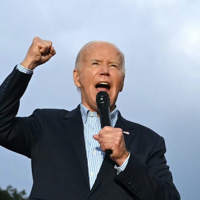 Joe Biden spricht bei Feierlichkeiten