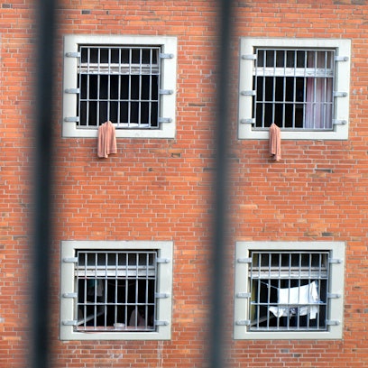 Blick auf den Trakt für weibliche Gefangene in der JVA in Köln-Ossendorf.