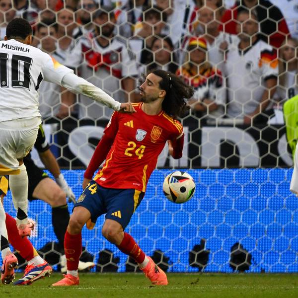 05.07.2024, xsltx, Fussball EM 2024 1/4 Finale, Deutschland - Spanien emspor, v.l. Jamal Musiala Deutschland, Marc Cucurella Spanien Handspiel wird nicht geprueft DFL/DFB REGULATIONS PROHIBIT ANY USE OF PHOTOGRAPHS as IMAGE SEQUENCES and/or QUASI-VIDEO Stuttgart *** 05 07 2024, xsltx, Football EM 2024 1 4 Final, Germany Spain emspor, v l Jamal Musiala Germany , Marc Cucurella Spain Handball is not checked DFL DFB REGULATIONS PROHIBIT ANY USE OF PHOTOGRAPHS as IMAGE SEQUENCES and or QUASI VIDEO Stuttgart