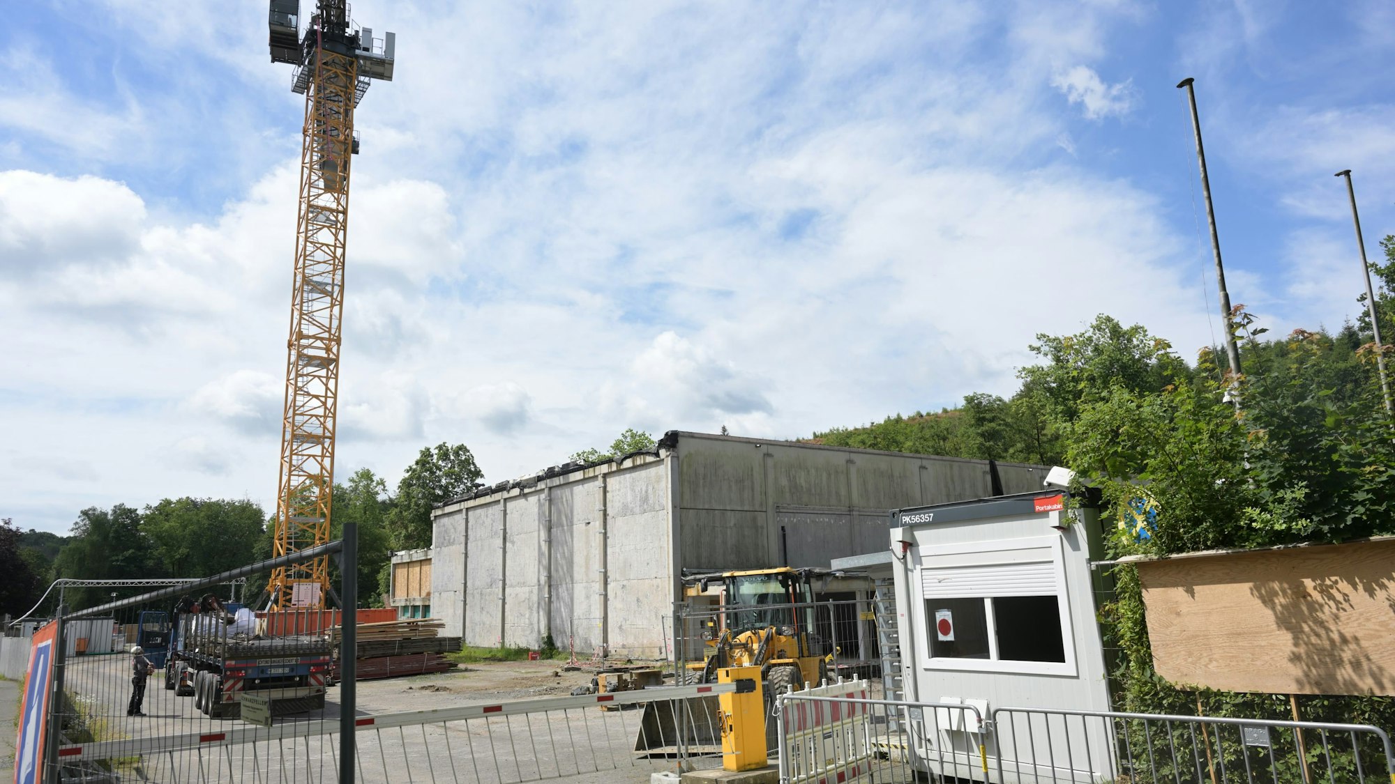 Das Foto zeigt Bauarbeiten am Schulzentrum Kürten
