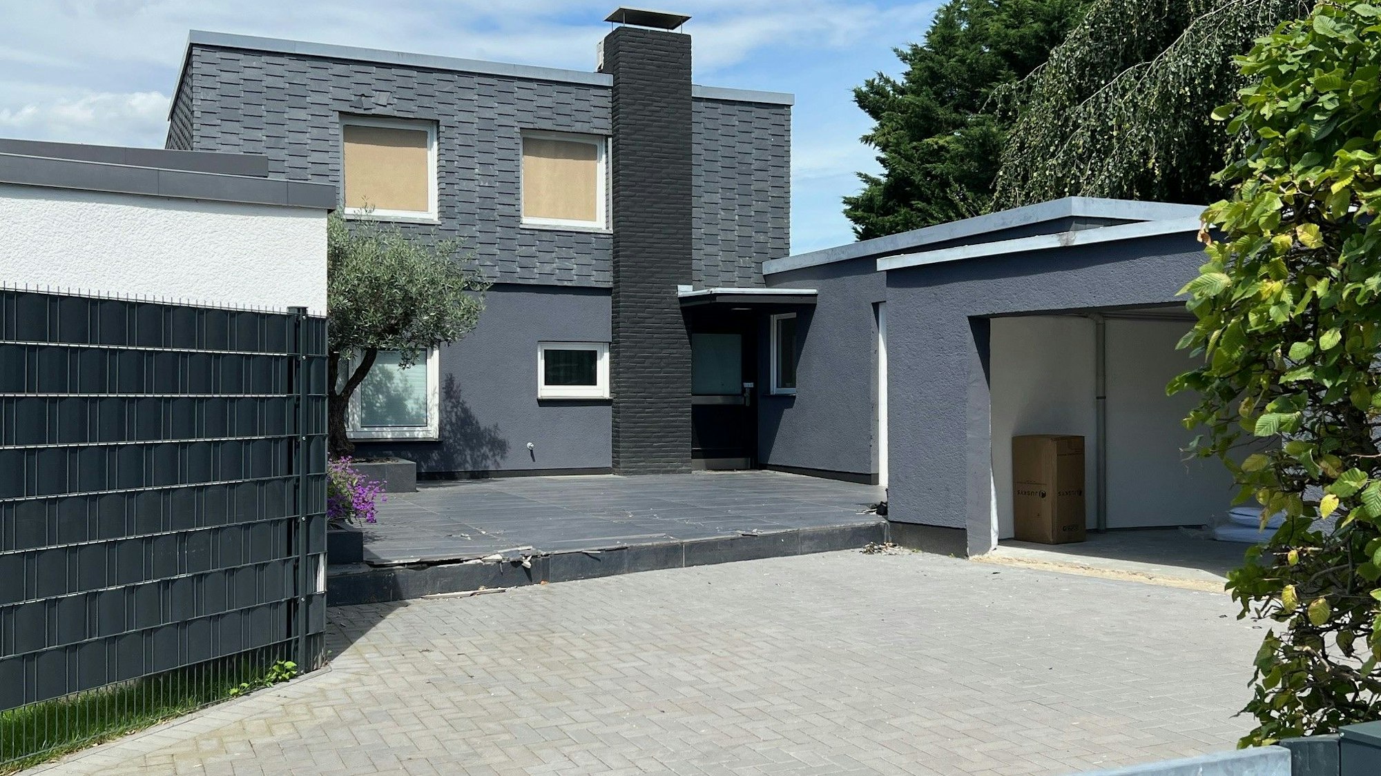 In dieser Villa in Rodenkirchen beendete das SEK die Geiselnahme.