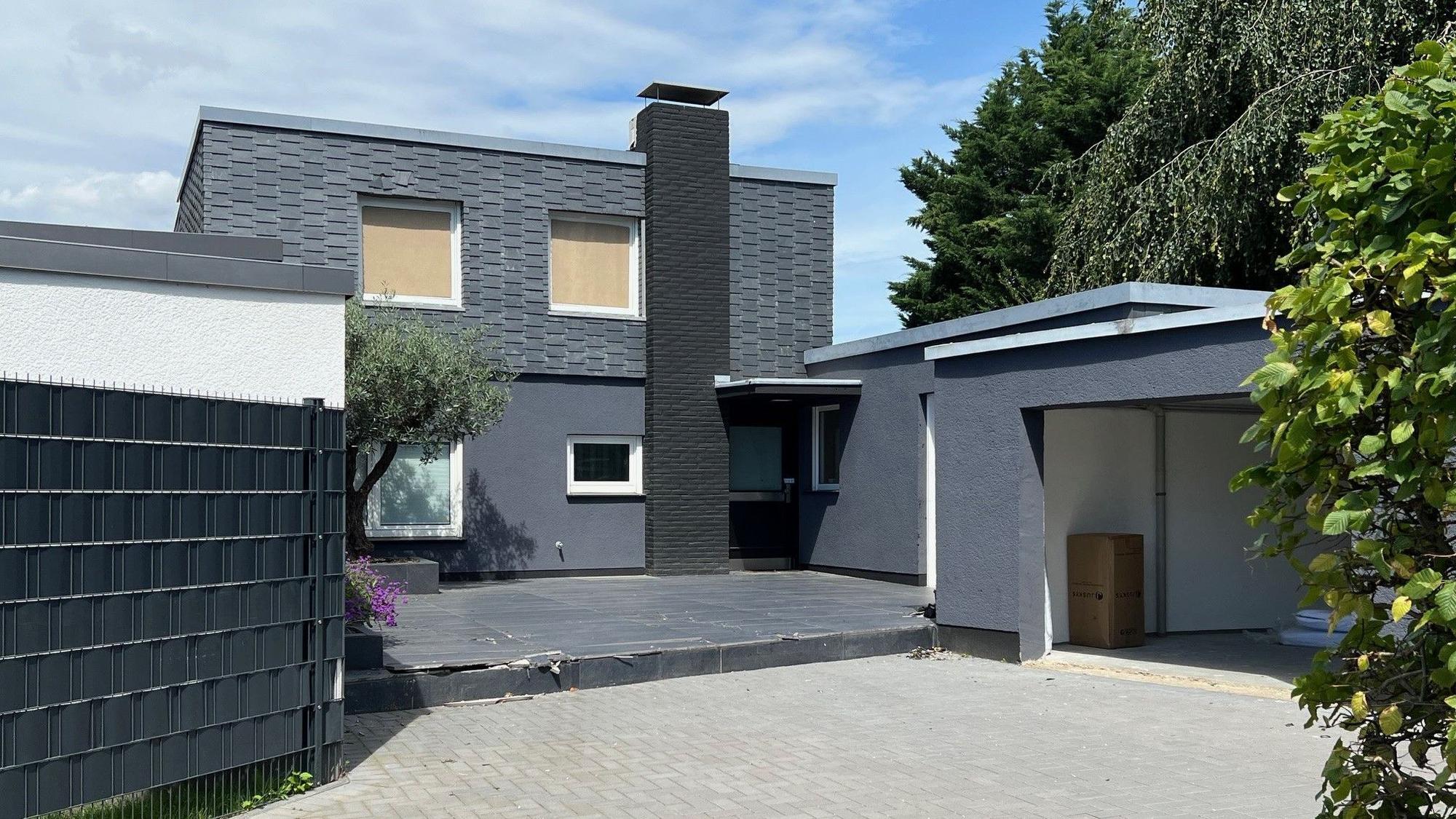 In dieser Villa in Rodenkirchen beendete das SEK die Geiselnahme.