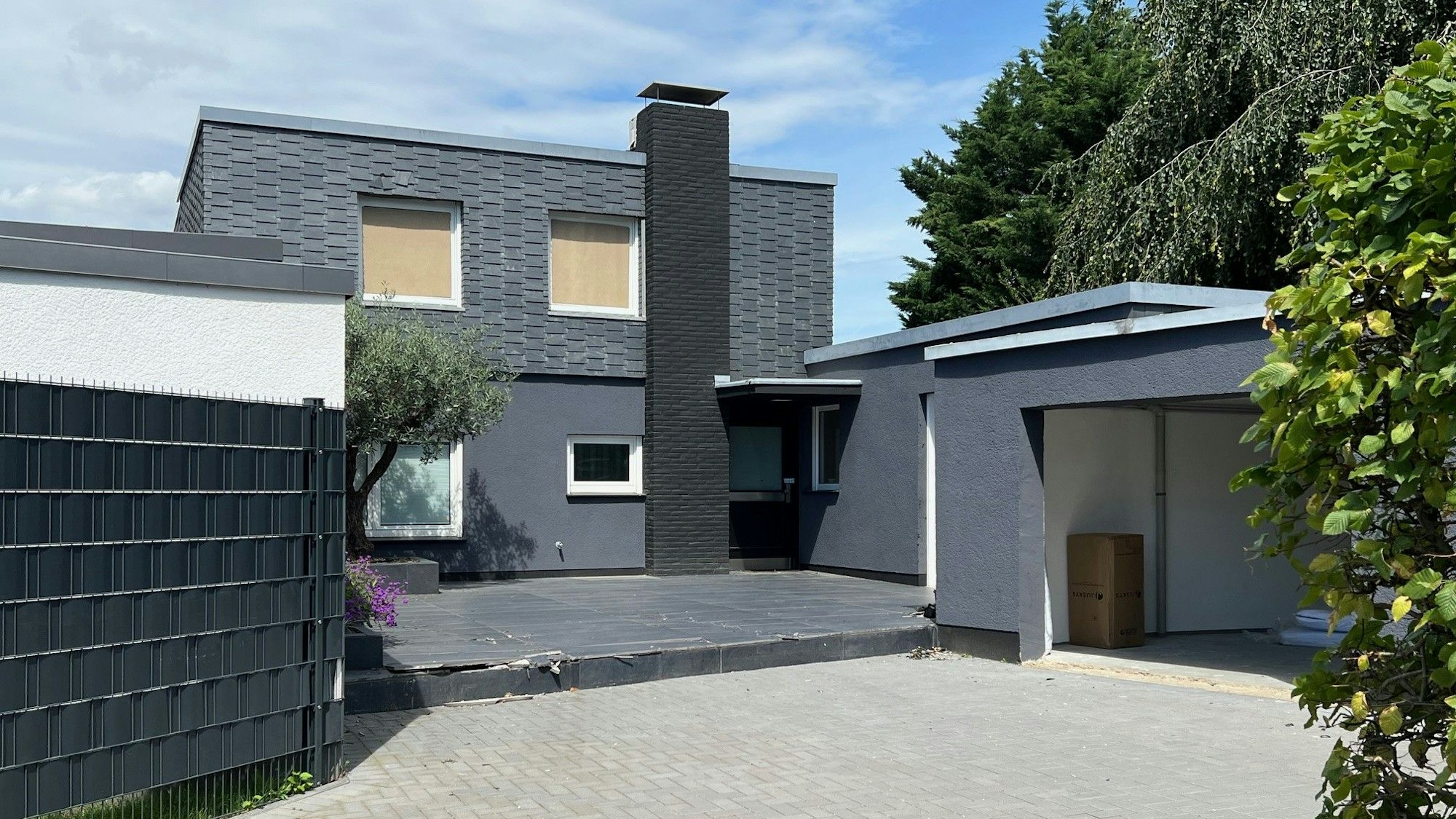 In dieser Villa in Rodenkirchen beendete das SEK die Geiselnahme.