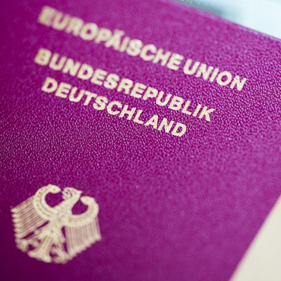 Ein deutscher Reisepass.