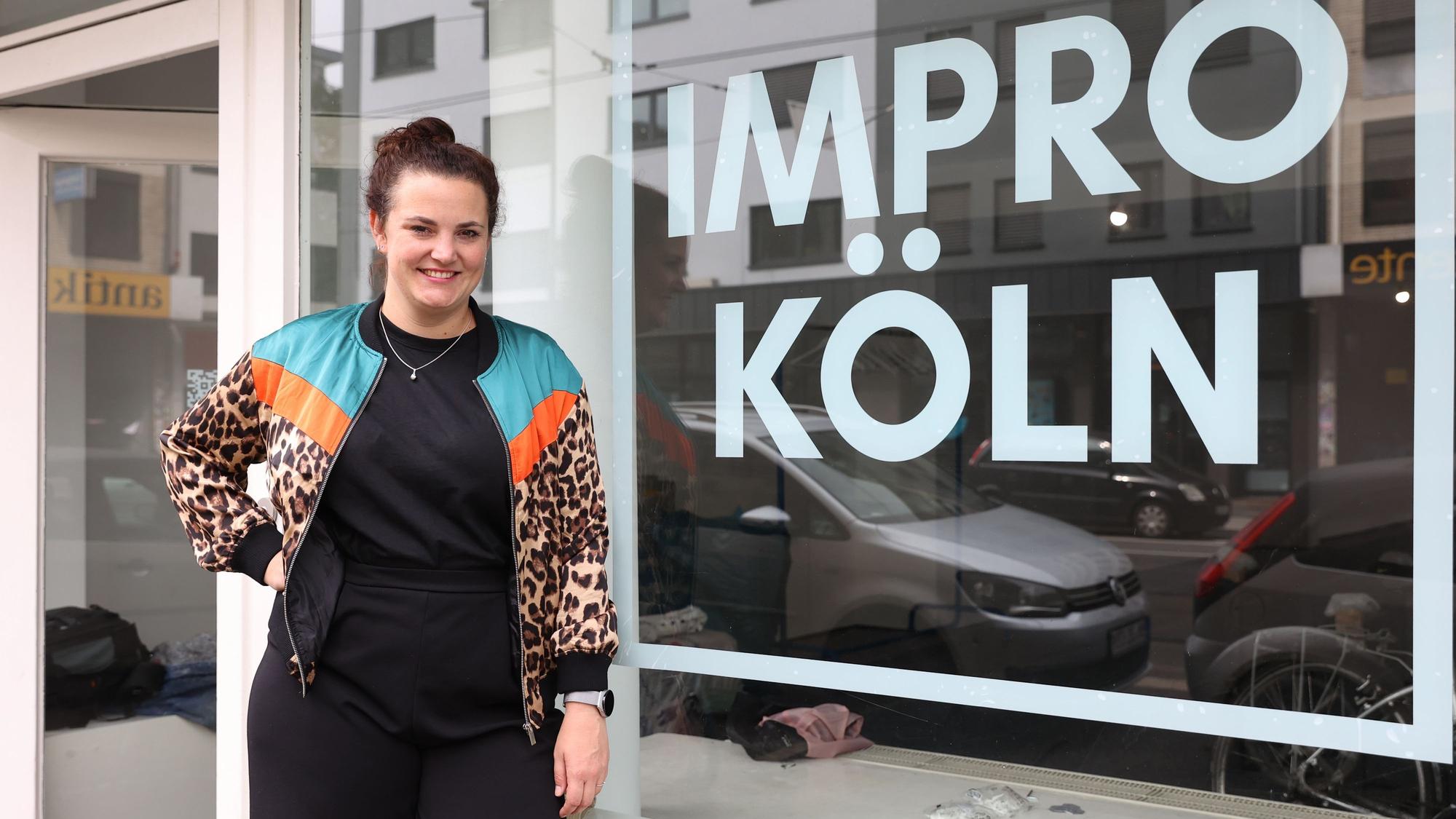Die Kölnerin Lena Breuer geht mit ihrem Ensemble im Sommer auch aus ihren Theaterräumen an der Aachener Straße raus in die Stadt.