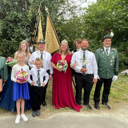 Die neuen Würdenträger in Marienheide.