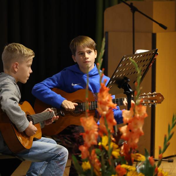 Jubiläumskonzert 50 Jahre Musikschule Burscheid am 24.09.2022 - Aula Johannes-Löh-Gesamtschule