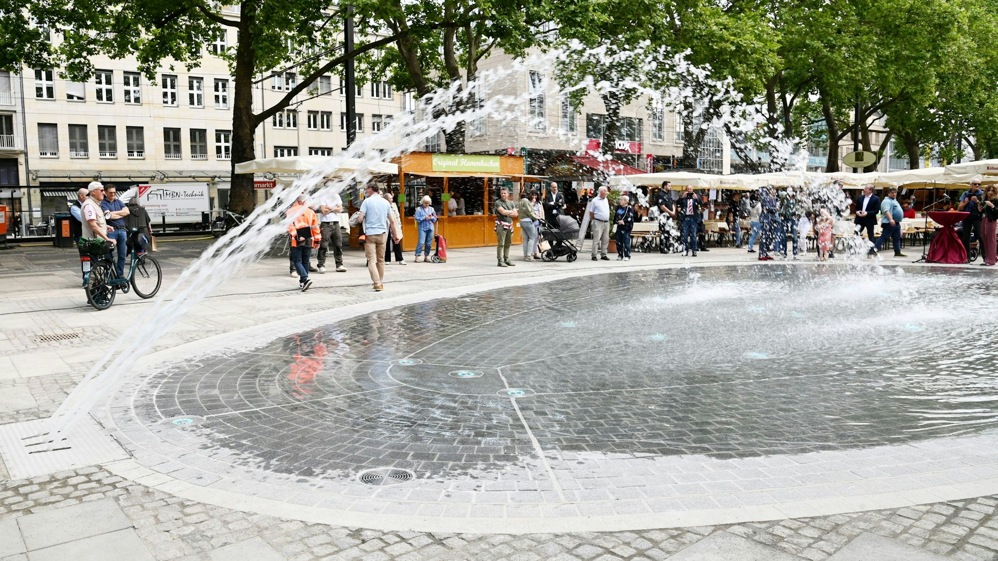 Für den Standort Köln ist der „Weinmarkt auf dem Neumarkt“ eine Premiere.
