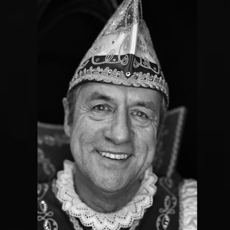 Peter Voosen, Prinz im Porzer Dreigestirn 2018, ist im Alter von 65 Jahren gestorben.