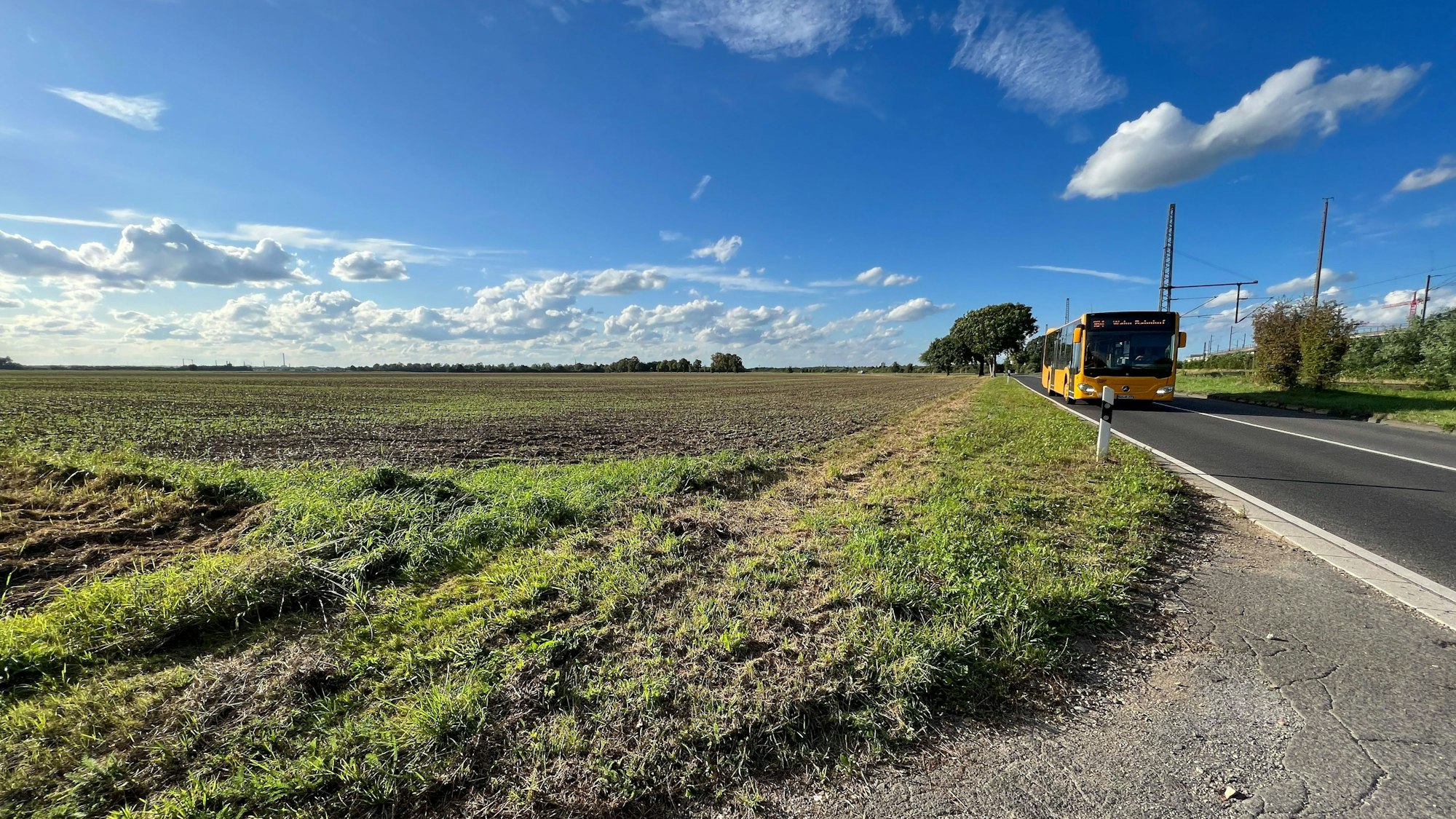 An der Wahner Straße soll in Zukunft das Bau-Projekt "Wahn-West" realisiert werden.
