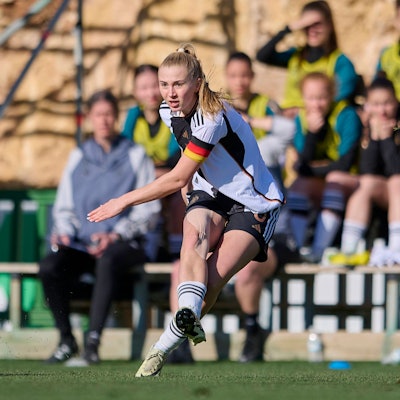Friendly Match, Germany WU19 and Italy WU19, Benidorm. SPAIN BENIDORM, SPAIN - FEBRUARY 27: Paulina Bartz of Germany WU19 Frauen and Bayer Leverkusen W passes the ball during the International Womens Friendly match between Germany WU19 and Italy WU19 at La Nucia Football Center, on February 27, 2024 in La Nucia, Benidorm, Spain. Photo By Francisco Macia/Photo Players Images La Nucia La Nucia Football Centre Alicante Spain Copyright: xFranciscoxMacia/PhotoxPlayersxImagesx