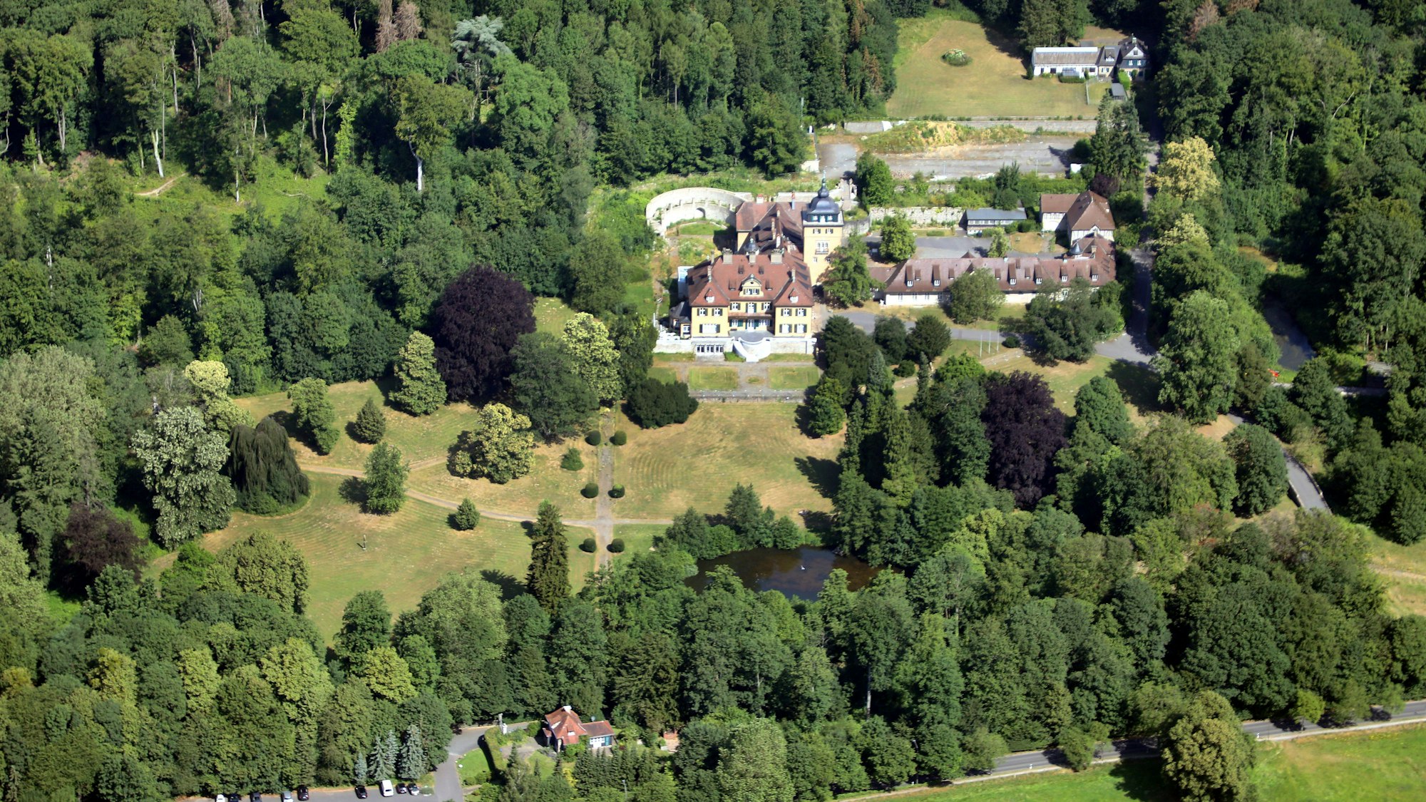 Der Lerbacher Park aus einem Flugzeug heraus fotografiert.
