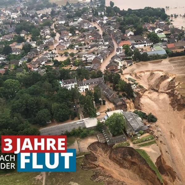 Luftbild: Die Zerstörungen durch die Flutkatastrophe in Erftstadt-Blessem vom Juli 2021