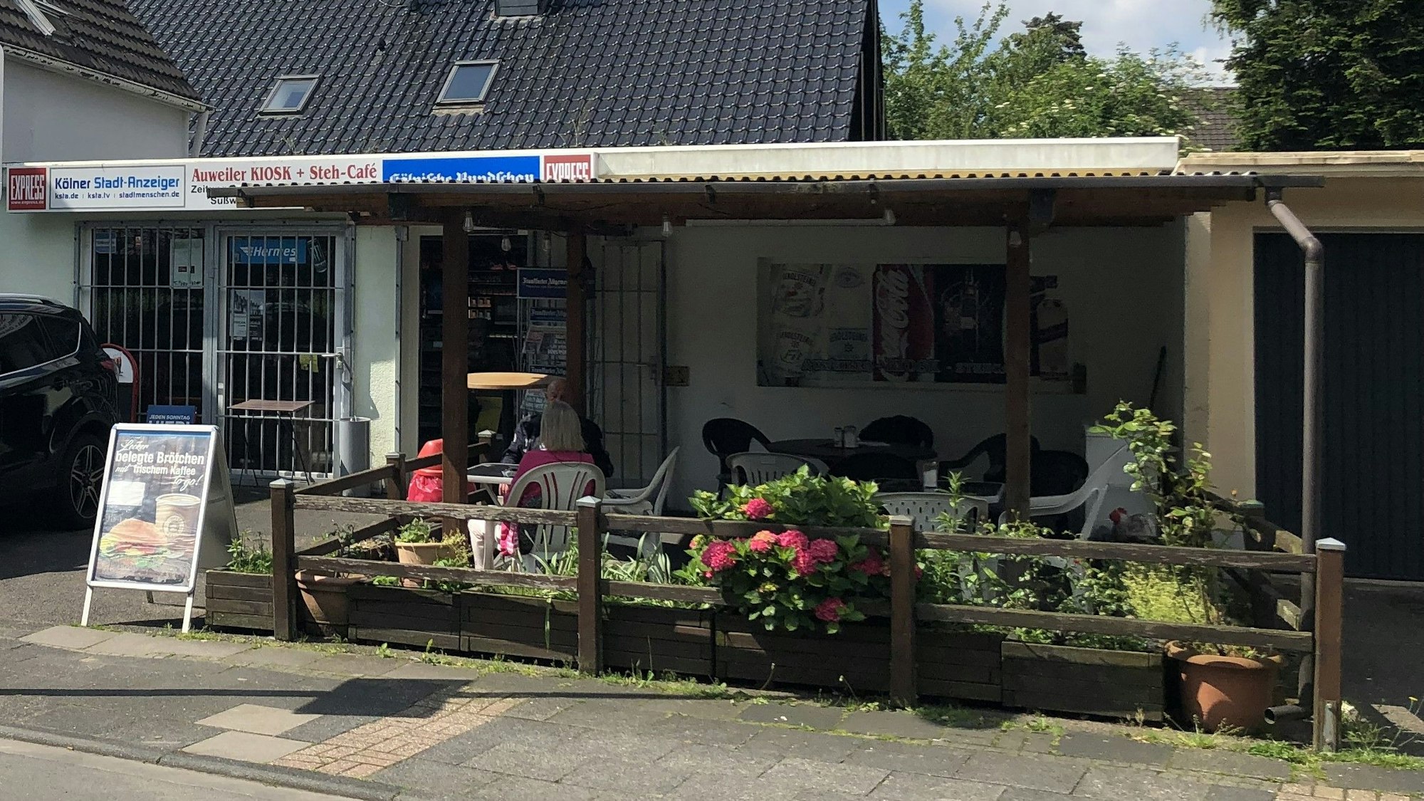 Außenaufnahme vom Auweiler Büdchen