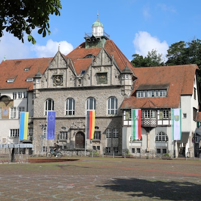 Das Foto zeigt das Rathaus Bergisch Gladbach