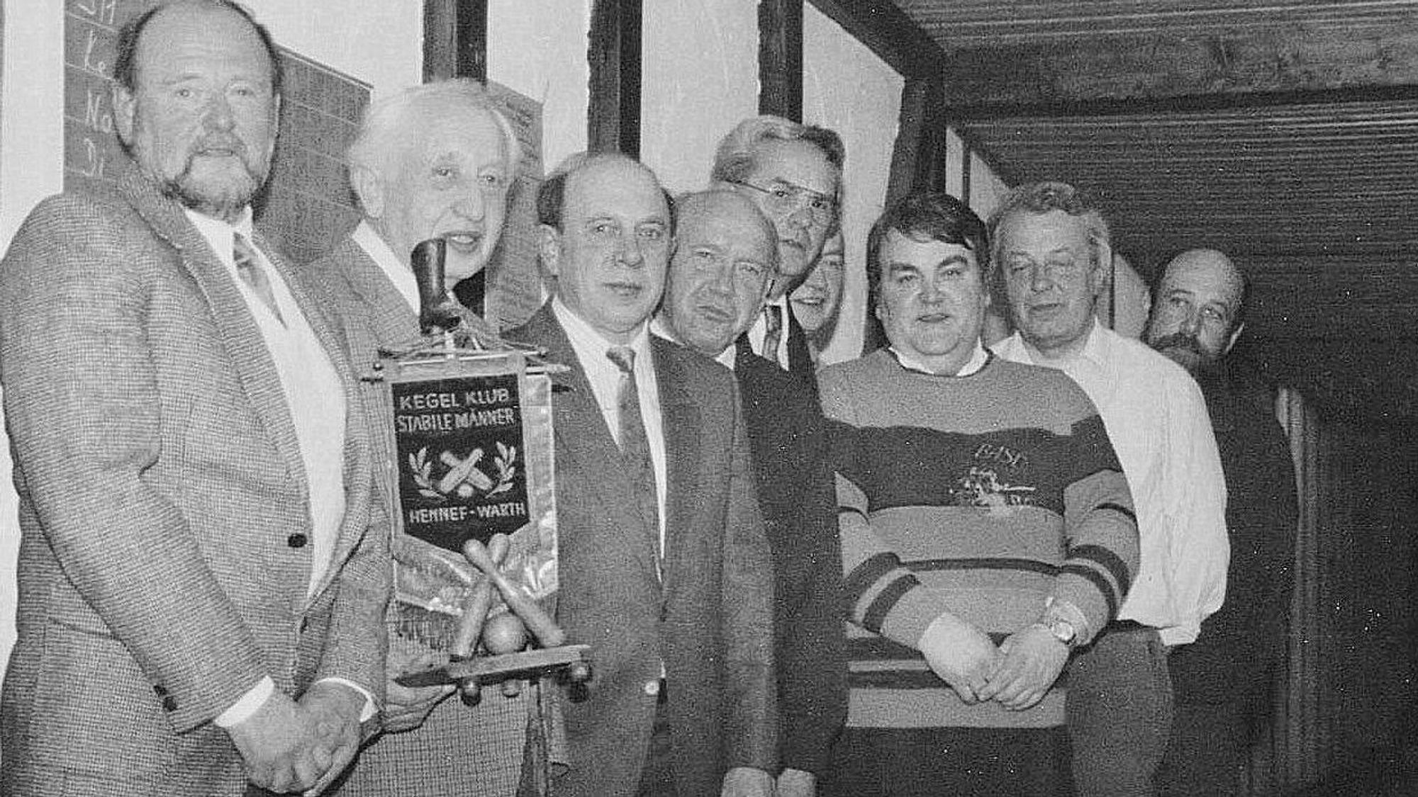 37 Jahre lang stand Ludwig Kempkes (l.) dem Club als Präsident vor.