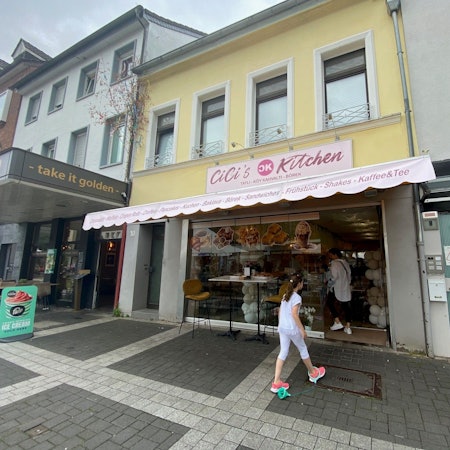 Zu sehen ist das Café Cici's Kitchen.