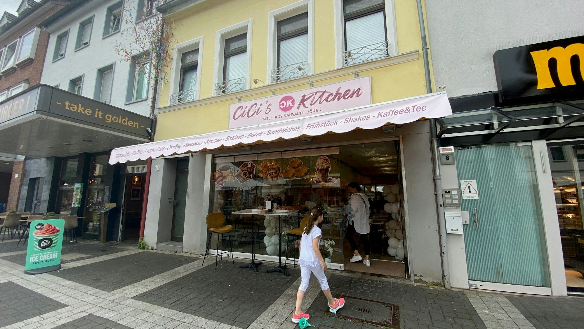 Zu sehen ist das Café Cici's Kitchen.