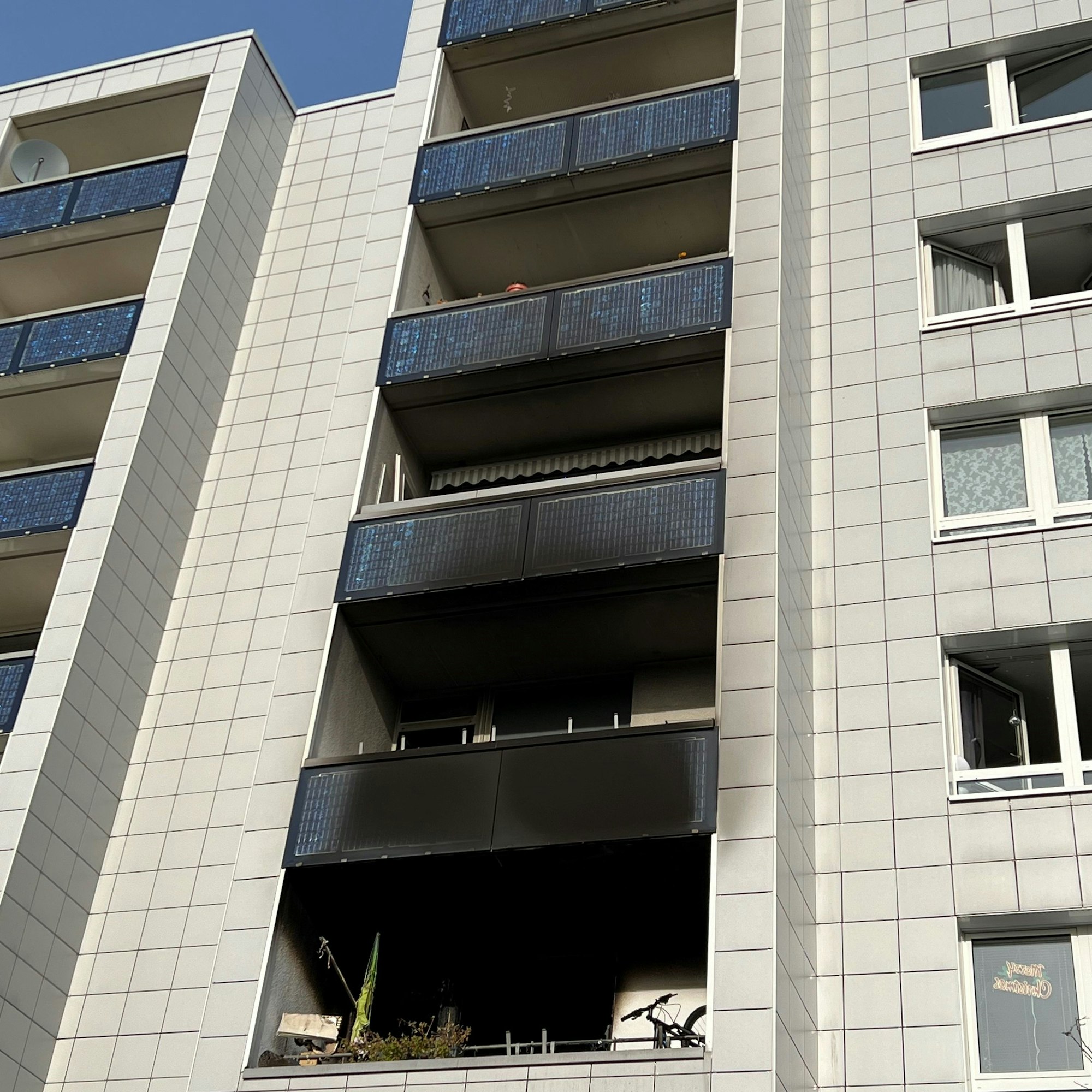 Das Wohnhaus in Bocklemünd nach dem Brand