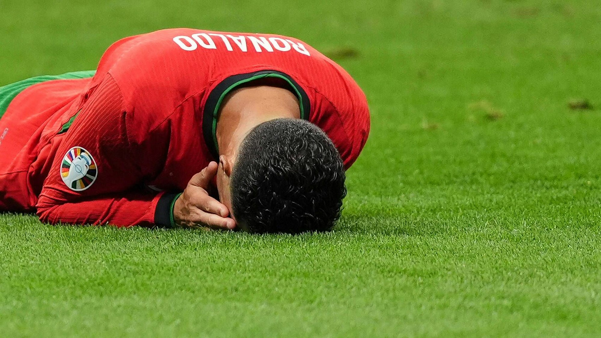 Portugal v Slovenia - UEFA EURO, EM, Europameisterschaft,Fussball 2024 - Round of 16 - Frankfurt Arena Portugal s Cristiano Ronaldo reacts during the UEFA Euro 2024, round of 16 match at the Frankfurt Arena in Frankfurt, Germany. Picture date: Monday July 1, 2024. Use subject to restrictions. Editorial use only, no commercial use without prior consent from rights holder. PUBLICATIONxNOTxINxUKxIRL Copyright: xBradleyxCollyerx 76721084