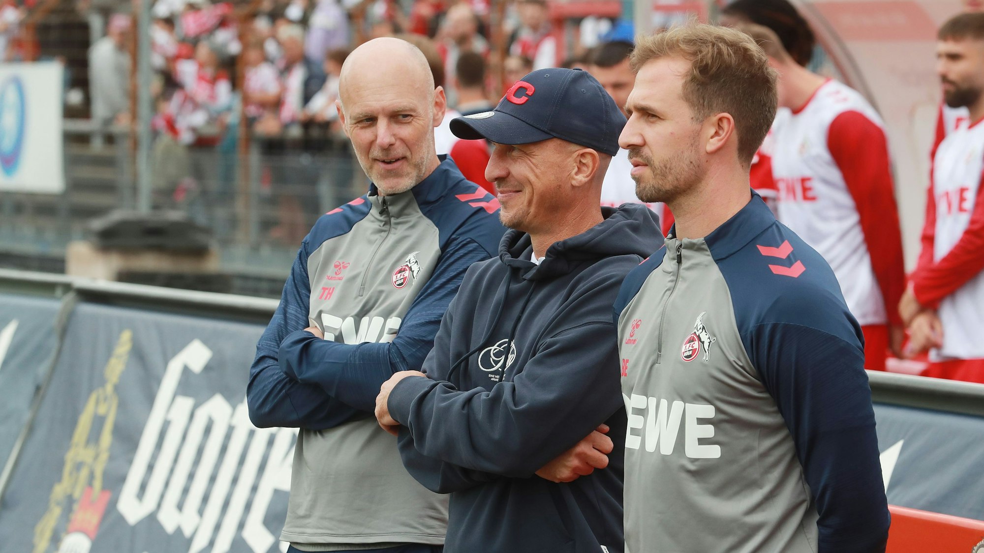 Thomas Hickersberger, Gerhard Struber und Bernd Eibler (v.l.) beim Test gegen Offenbach