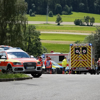 Es handle sich nicht um einen Amoklauf, sagte eine Polizeisprecherin.