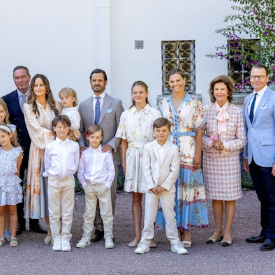 Die schwedischen Royals posieren für die Presse.