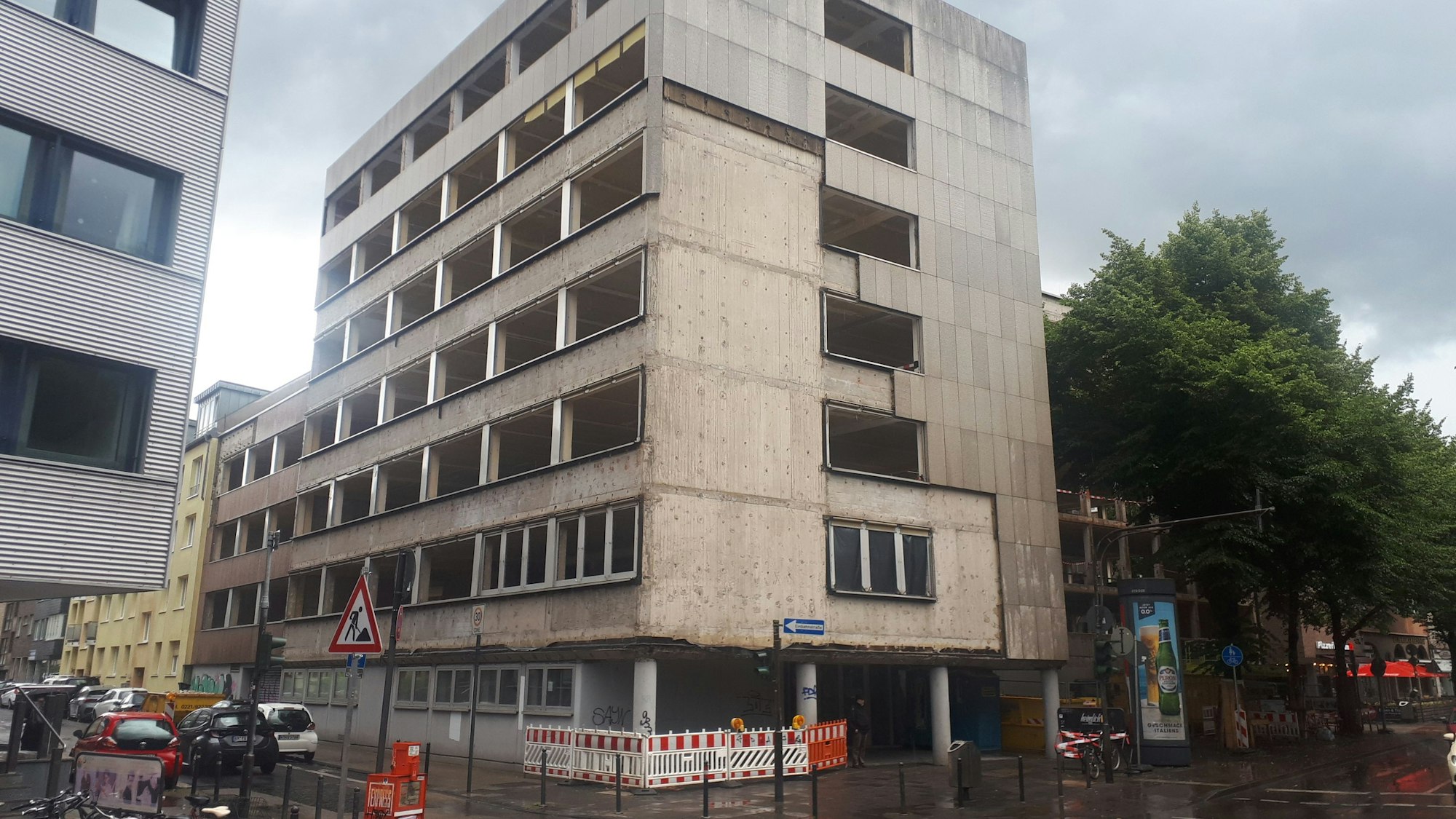 In der ehemaligen Generalzolldirektion sollen Wohnungen für Studierende und junge Berufstätige entstehen.