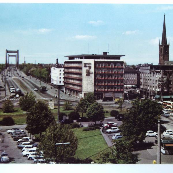 Luftaufnahme Wiener Platz um das Jahr 1966