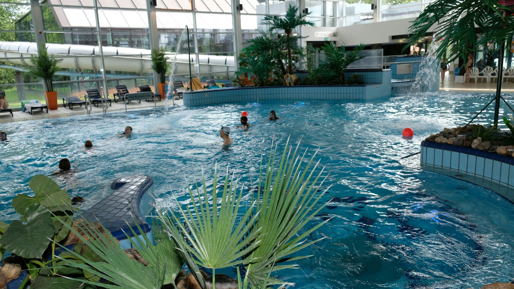 Hallenbad Fresh Open in Frechen. Kombibad.