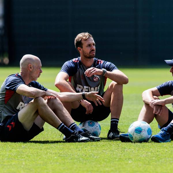 Thomas Hickersberger, Bernd Eibler und Gerhard Struber (v.l.) haben vor der Abreise ins Trainingslager noch einige Personalentscheidungen zu treffen.