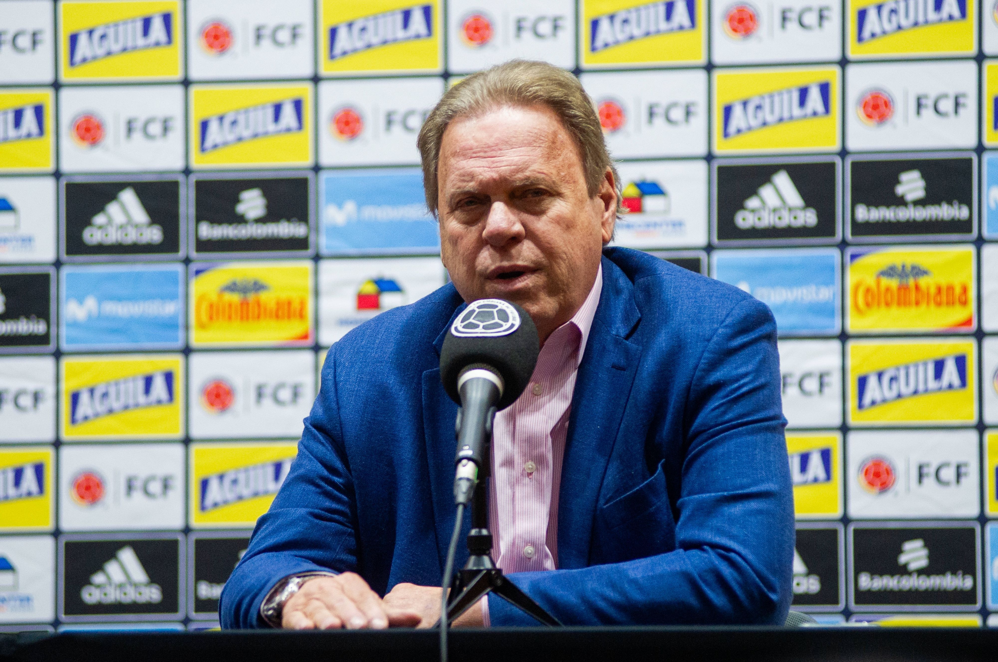 Foto von der Pressekonferenz mit dem Präsidenten der kolumbianischen Fußballmannschaft, Ramon Jesurun, in Bogota, Kolumbien, am 14. Juni 2022.