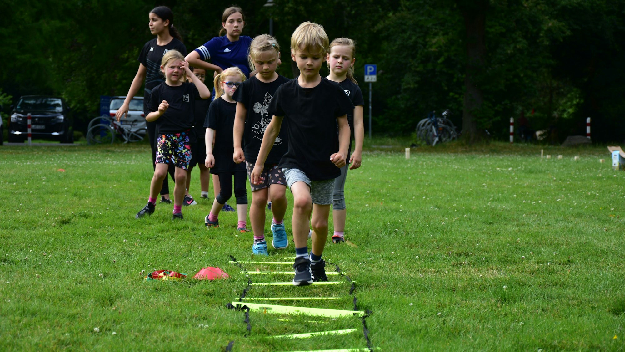 Die TLG-Kids wwaren die erste, die die die Sportbox nutzen konnten.