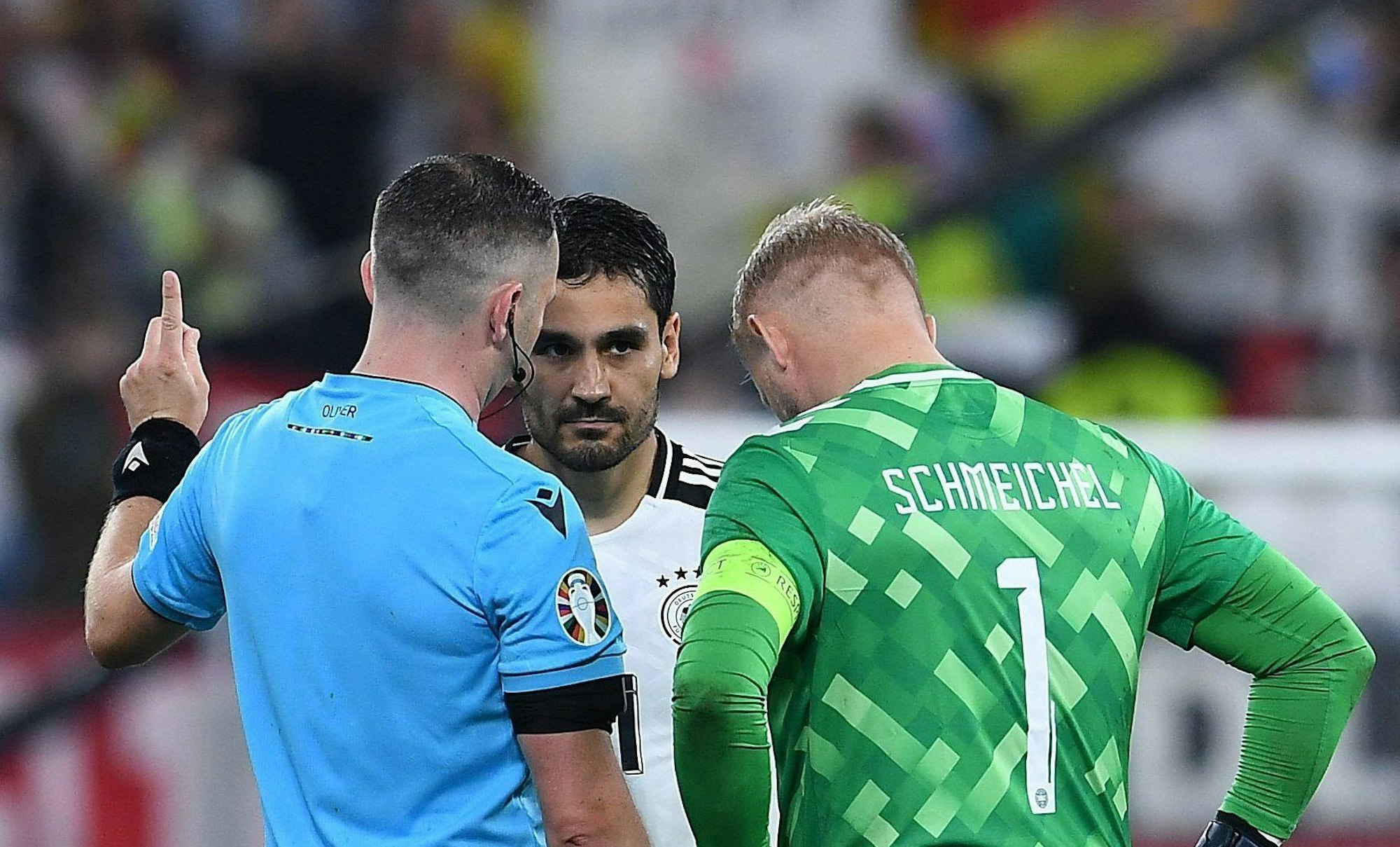 Schluss mit Rudelbildung: Die Kapitänsregelung kommt nach Deutschland.