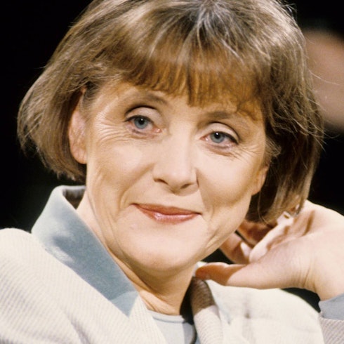 Angela Merkel posiert für die Kamera.