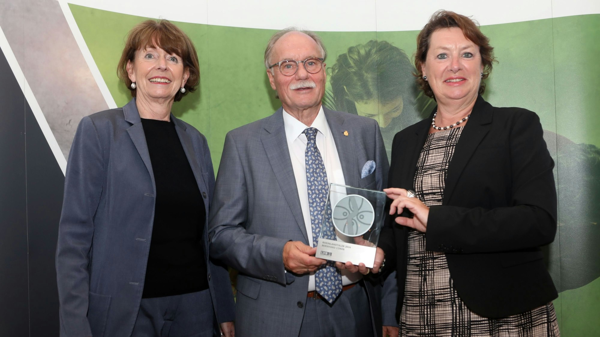 OB Henriette Reker, Bernhard Conin und Anne Henk-Holstein vom LVR