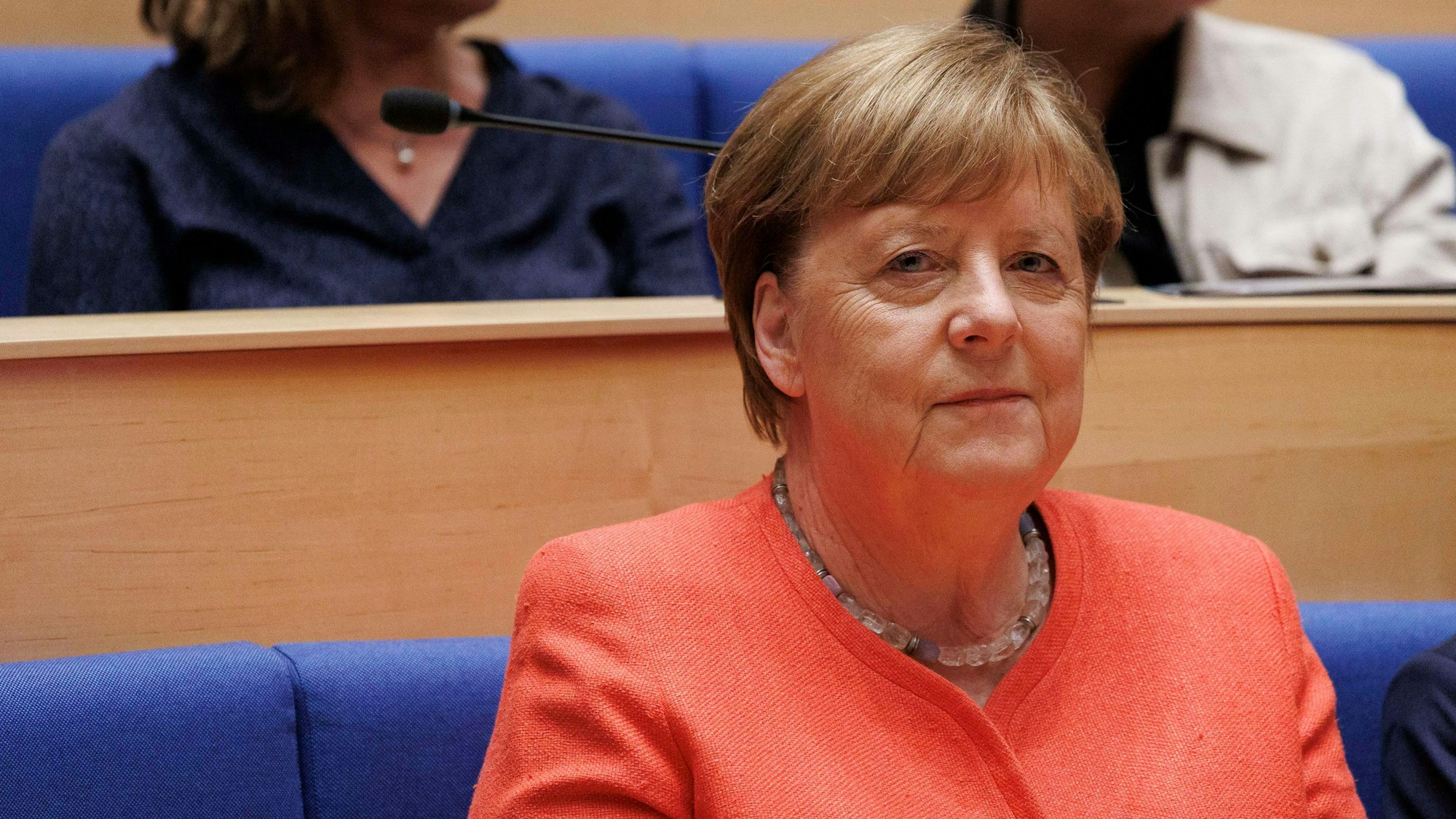 Angela Merkel (CDU), Bundeskanzlerin a.D, bei einer Hommage für den Schauspieler Ulrich Matthes.