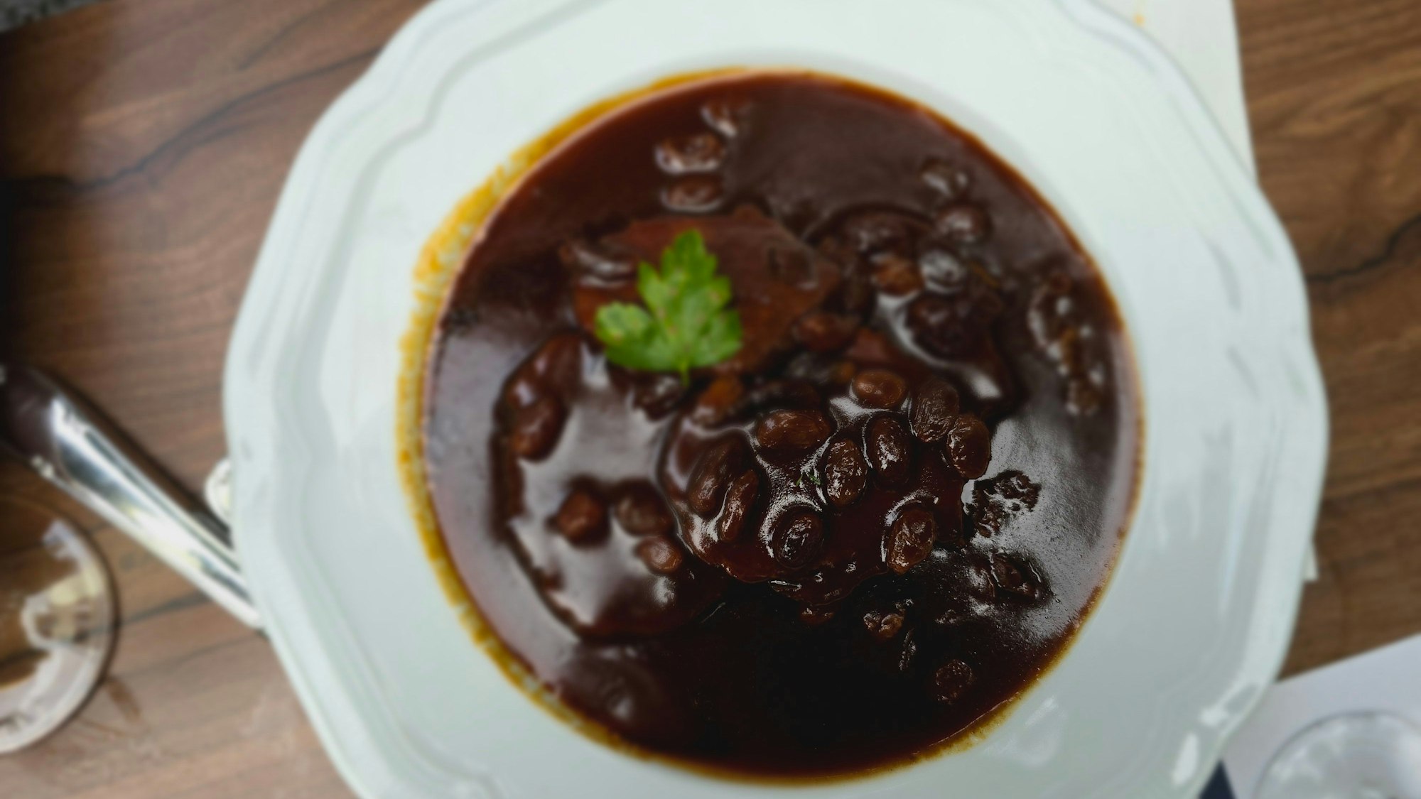 Carsten Henn, Gastro-Kritiker, hat das Haus Scholzen auf der Venloer Straße in Ehrenfeld getestet