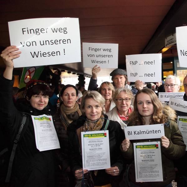 Bei der Beratung des Flächennutzungsplans in Bergisch Gladbach protestierten Bürger massiv.