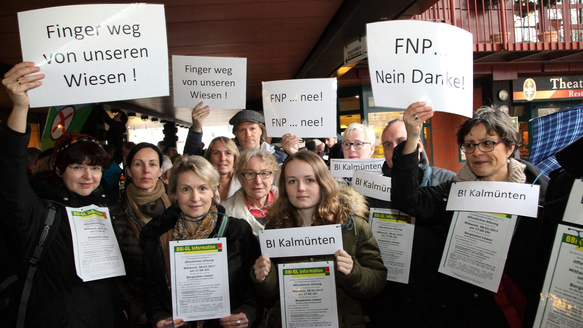 Bei der Beratung des Flächennutzungsplans in Bergisch Gladbach protestierten Bürger massiv.