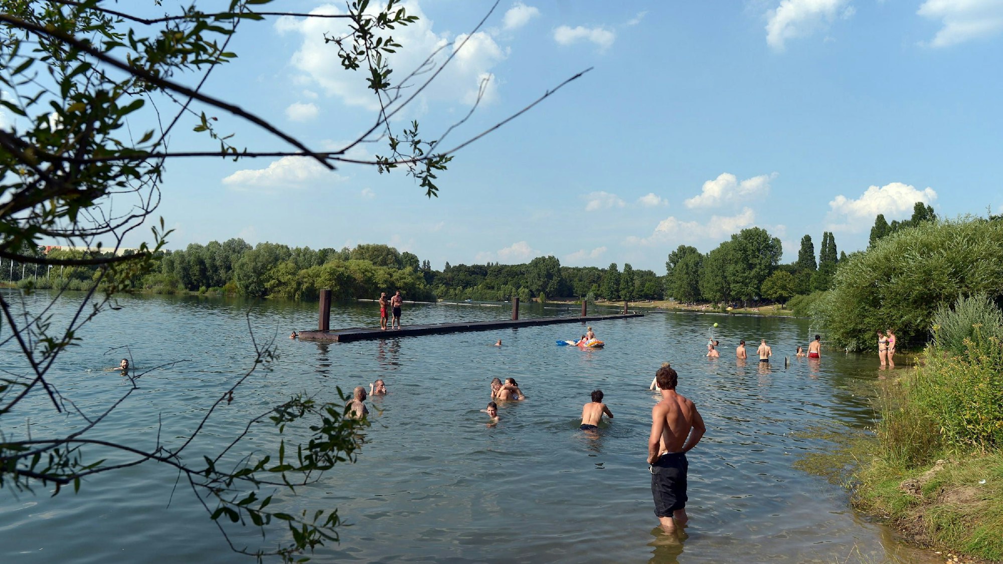 Der Fühlinger See in Köln.
