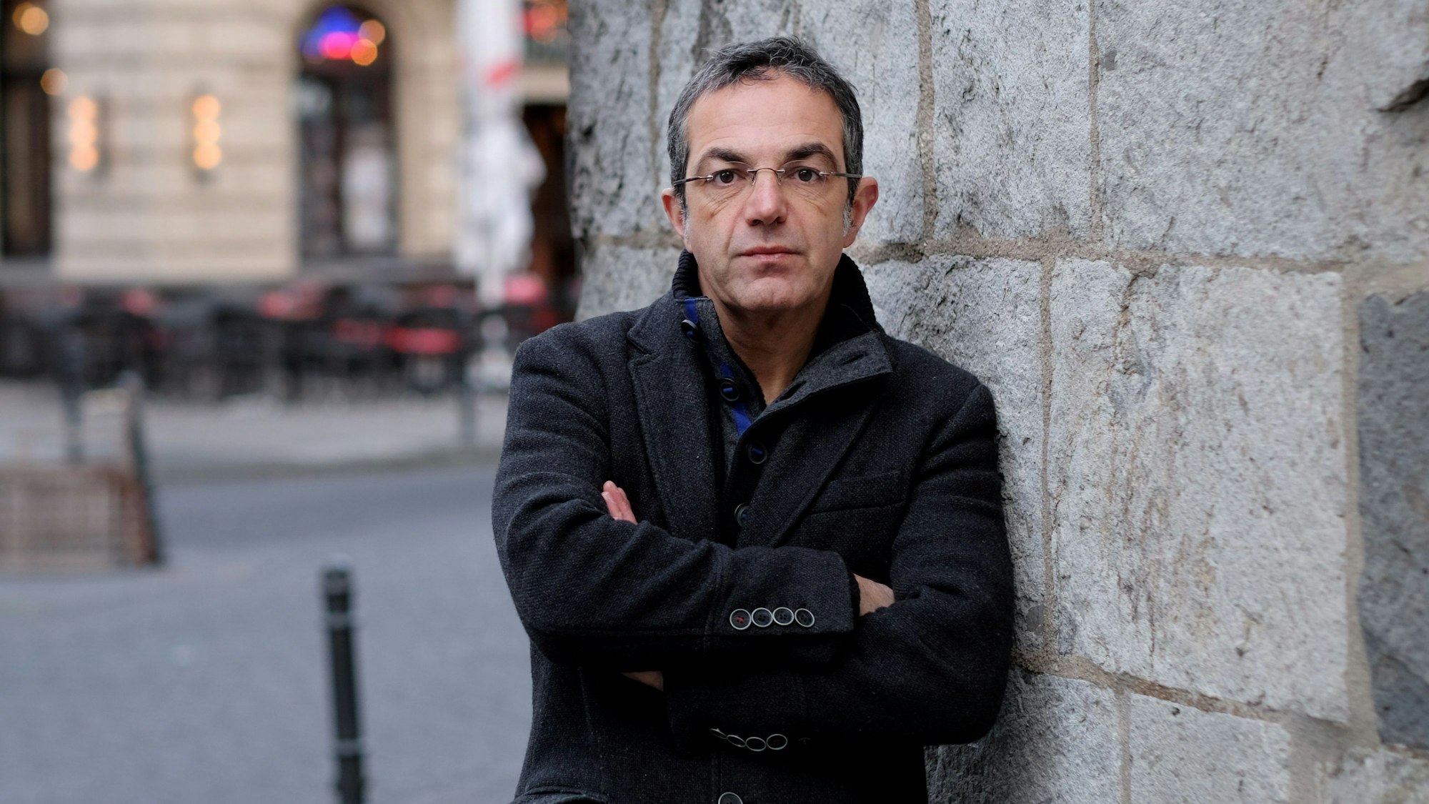 Navid Kermani vor der Eigelstein Torburg