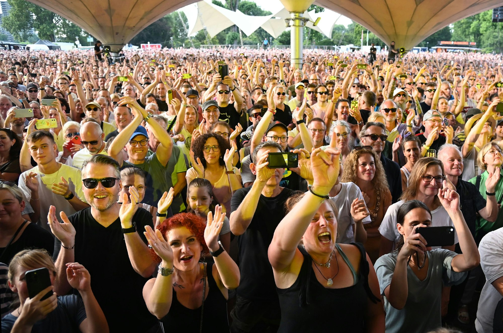 19.07.2024 Köln. Das Konzert von Jan Delay im Tanzbrunnen. Foto: Alexander Schwaiger