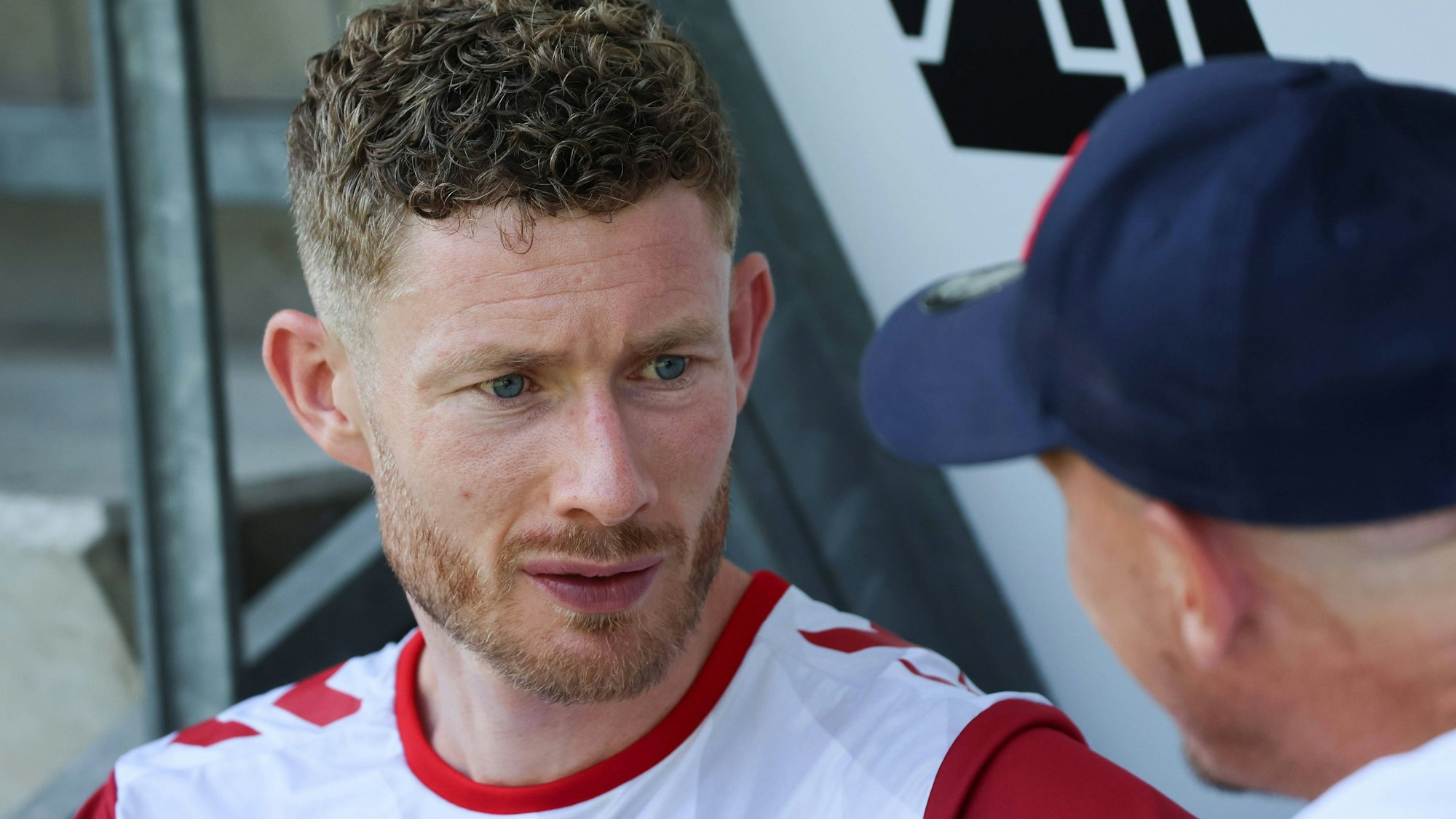 Florian Kainz 1. FC Koeln 11, FC-Trainer Gerhard Struber, Viktoria Koeln vs. 1. FC Koeln, Fussball, Testspiel, Saison 2023-24, 20.07.2024 Viktoria Koeln vs. 1. FC Koeln, Fussball, Testspiel, Saison 2023-24, 20.07.2024 Foto: Eibner-Pressefoto/Joerg Niebergall *** Florian Kainz 1 FC Koeln 11 , FC Coach Gerhard Struber, Viktoria Koeln vs 1 FC Koeln, Football, Test match, Season 2023 24, 20 07 2024 Viktoria Koeln vs 1 FC Koeln, Football, Test match, Season 2023 24, 20 07 2024 Photo Eibner Pressefoto Joerg Niebergall Copyright: xEibner-Pressefoto/joergxNiebergax EP_JNL