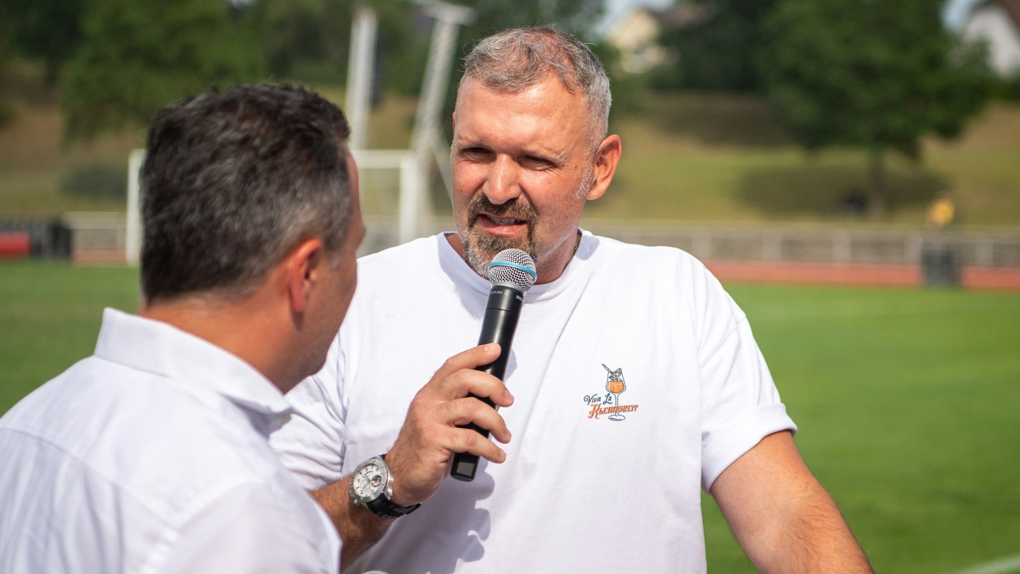 Markus Pröll erzählt über ein Mikrofon im Stadion Anekdoten über Heinz Flohe.