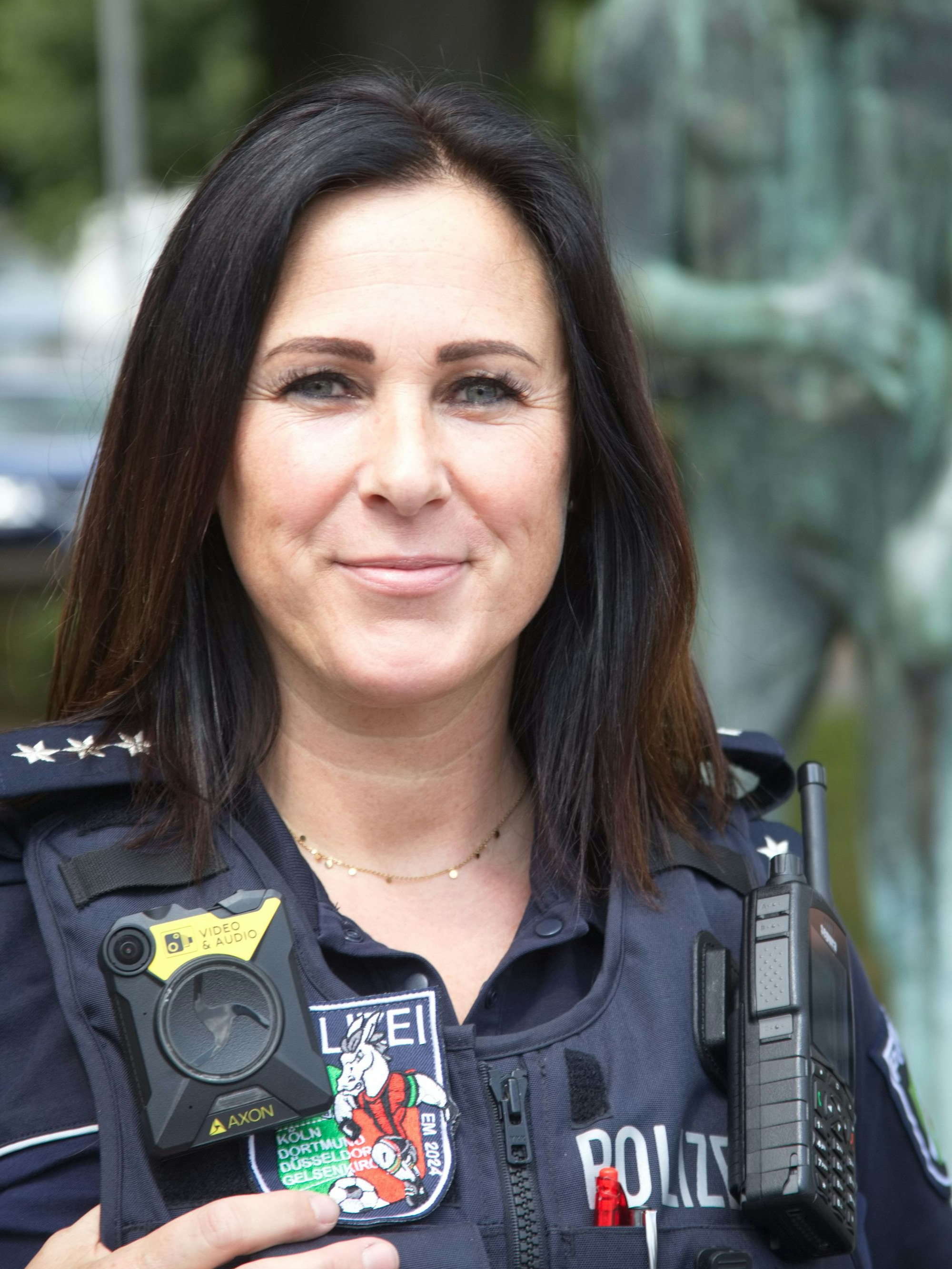 Das Bild zeigt Polizeikommissarin Angela Thiemann.