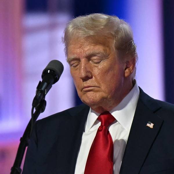 Der republikanische Präsidentschaftskandidat Donald Trump, hier während einer Schweigeminute am letzten Tag der Republican National Convention 2024, ist nach dem Ausscheiden von Joe Biden der älteste Kandidat aller Zeiten.