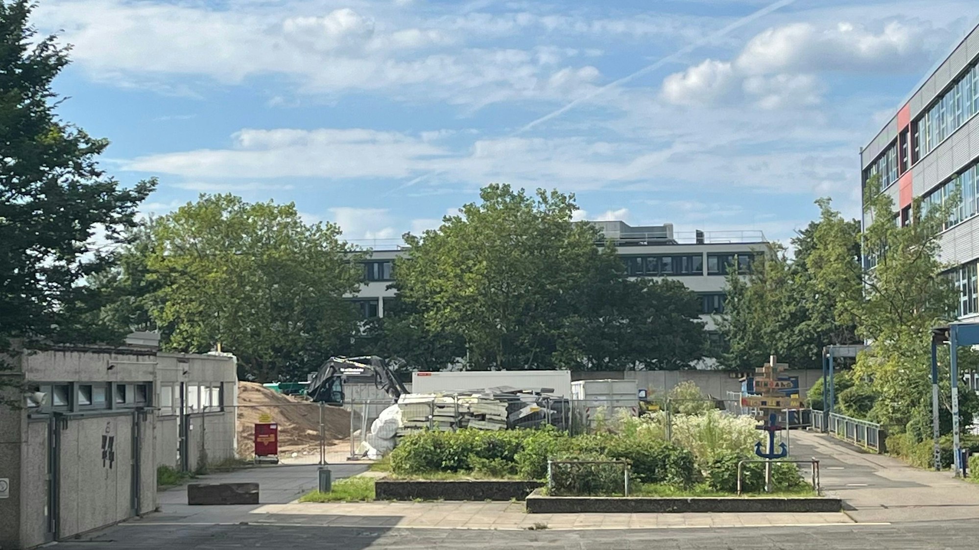 Baustelle auf Schulgelände