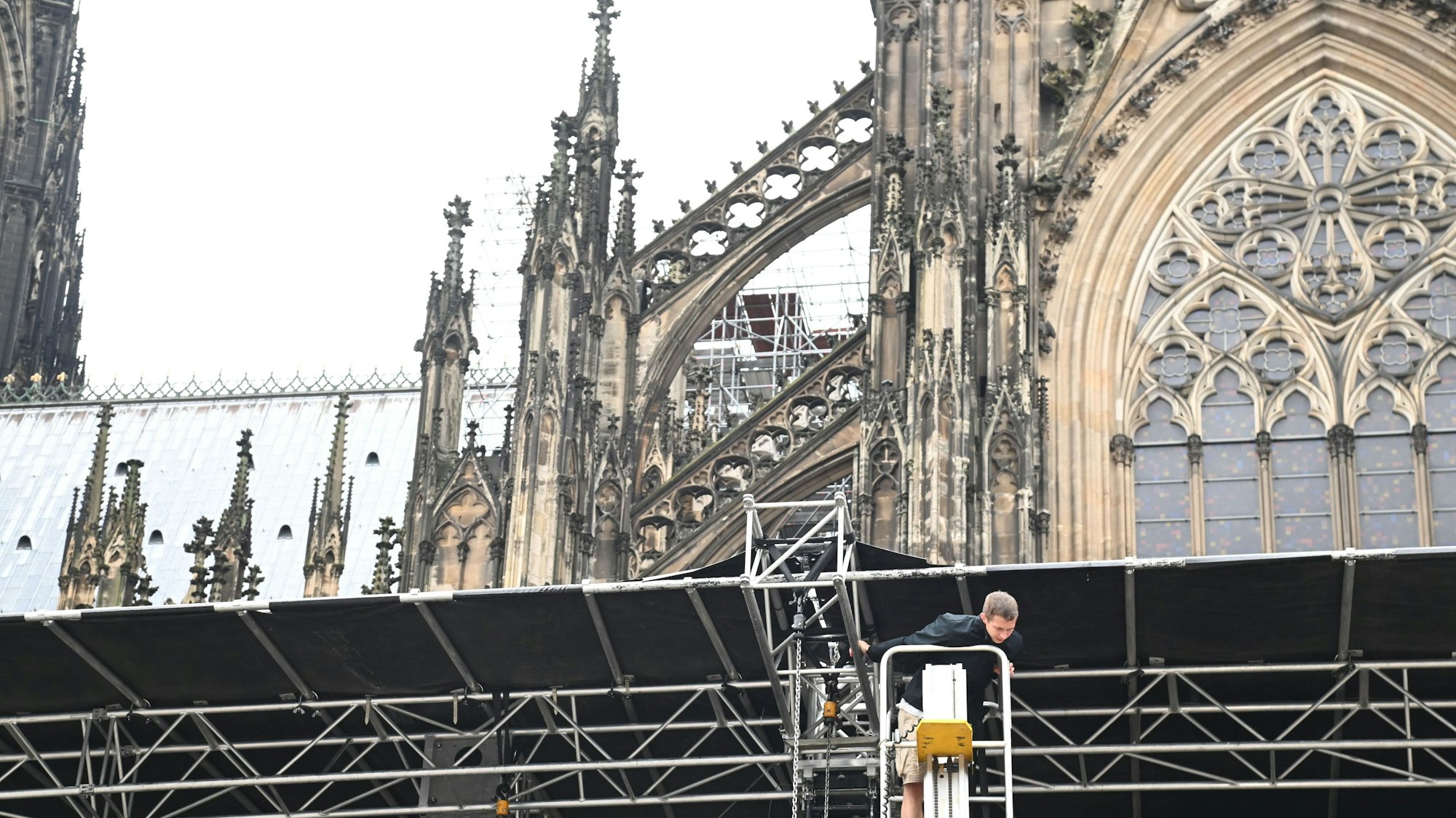 Auf dem Roncalliplatz finden in dieser Woche zwei Konzerte statt.