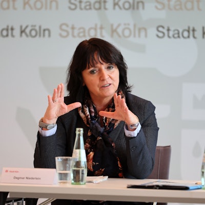 Dagmar Niederlein, Leiterin des Amtes für Kinder, Jugend und Familie, hofft , dass sich mit der Einführung der Verfahrenslotsen Prozesse vereinfachen. (Archivbild)